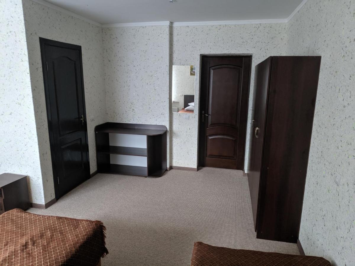 Zhyttedar Ulanov Extérieur photo