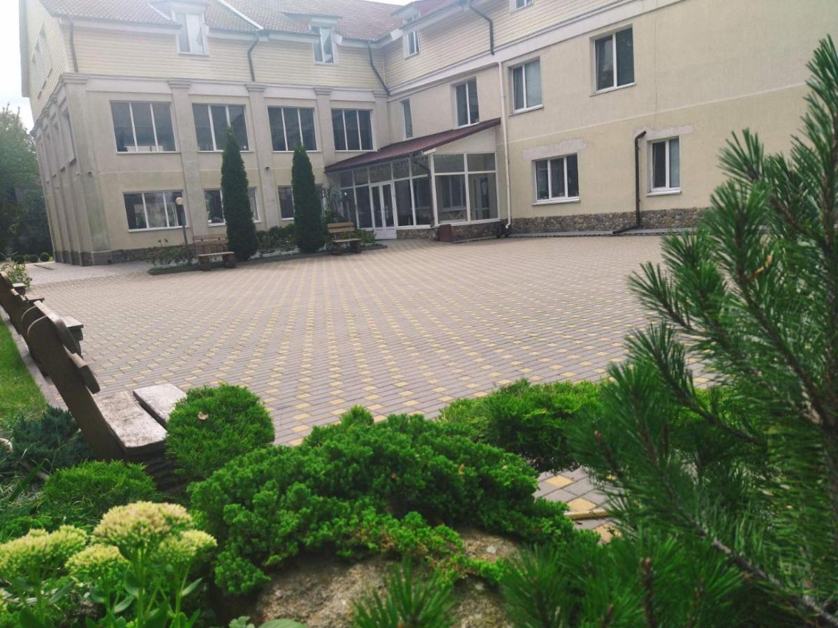 Zhyttedar Ulanov Extérieur photo
