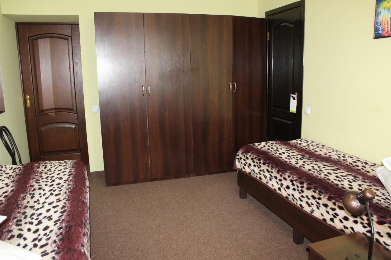 Zhyttedar Ulanov Extérieur photo