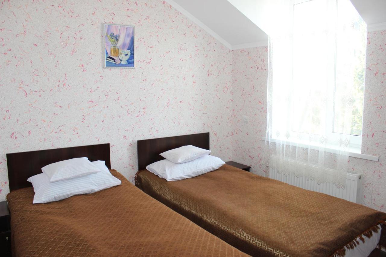 Zhyttedar Ulanov Extérieur photo