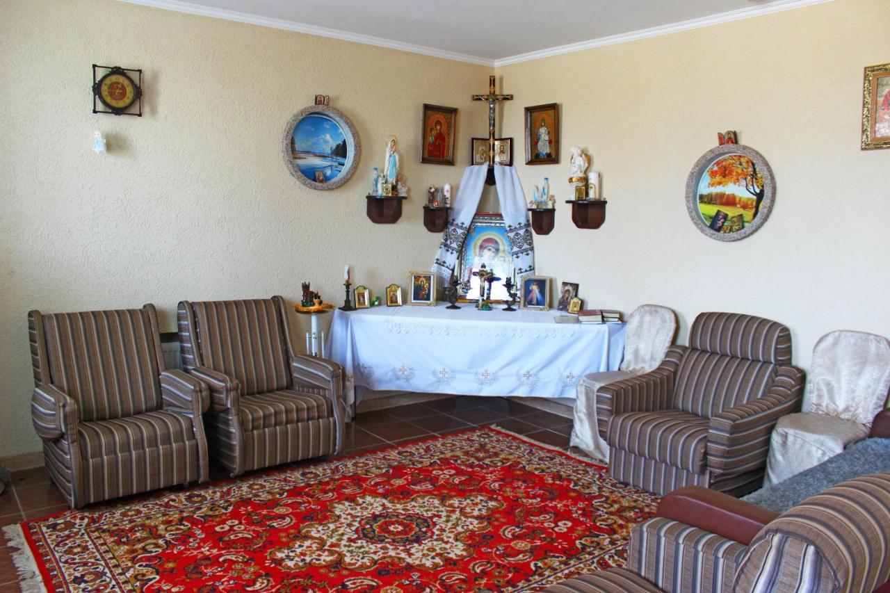 Zhyttedar Ulanov Extérieur photo